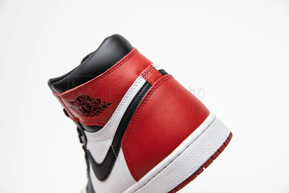 air jordan 1 og retro high black toe  555088 125